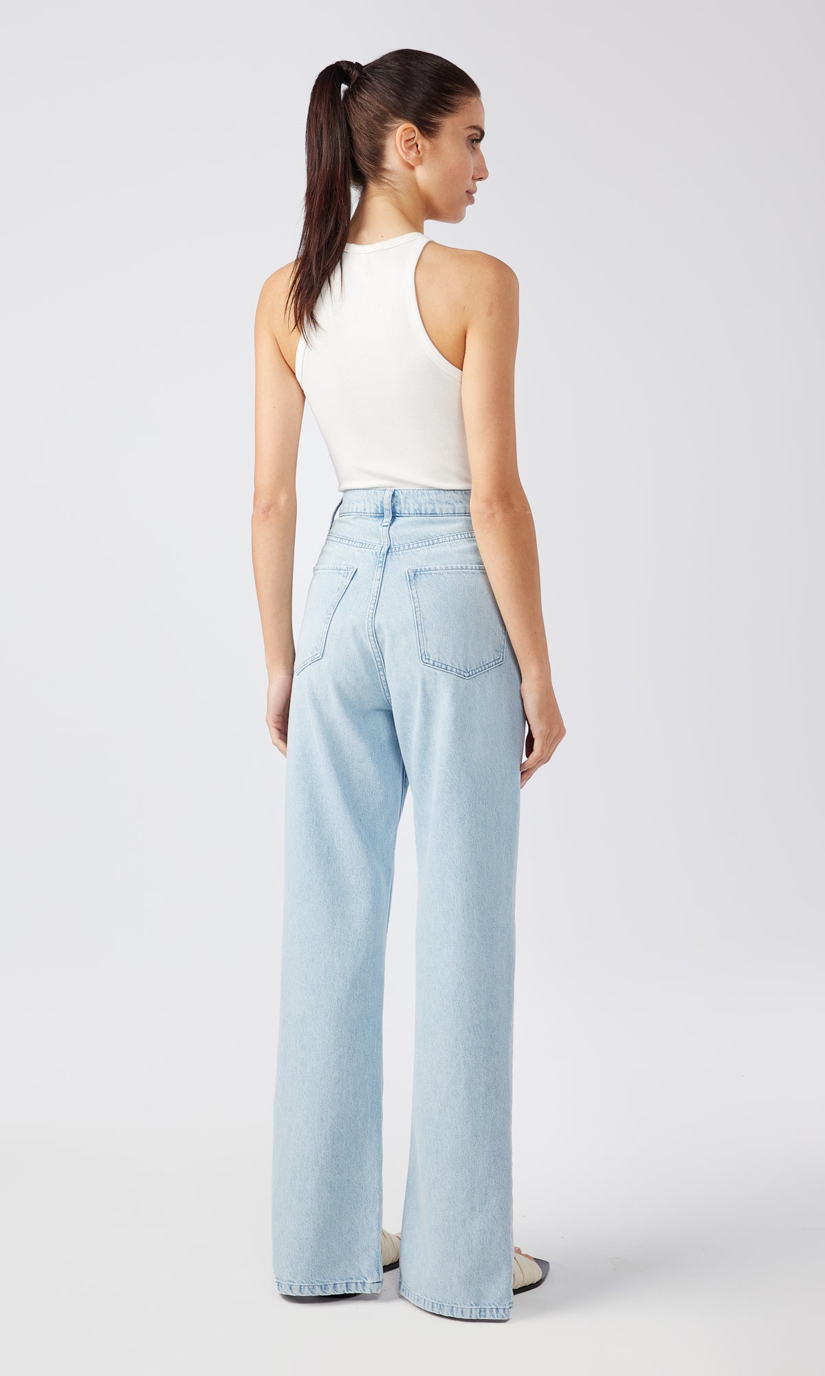 Ms. Hart Petal Hem High Rise Straight Leg Jean - Summer Light Indigo