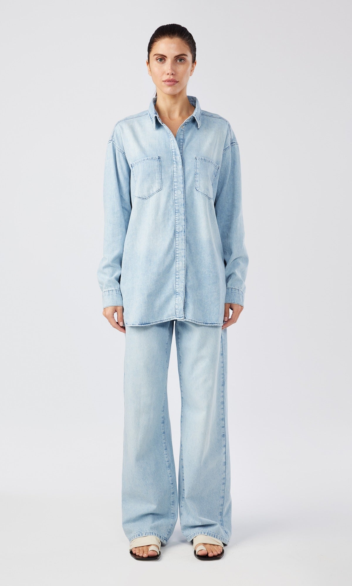 Ms. Charlotte Classic Denim Shirt - Summer Light Indigo