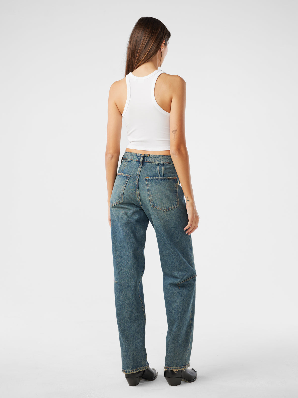 Goldie Mid-rise Darted Straight Leg - Malibu Vintage Indigo