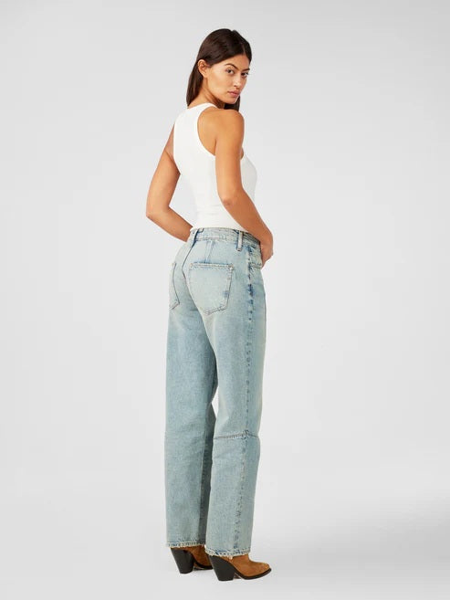 Goldie Mid-rise Darted Straight Leg - Venice Vintage Indigo